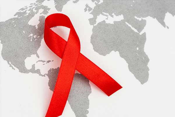 الايدز مرض مزمن